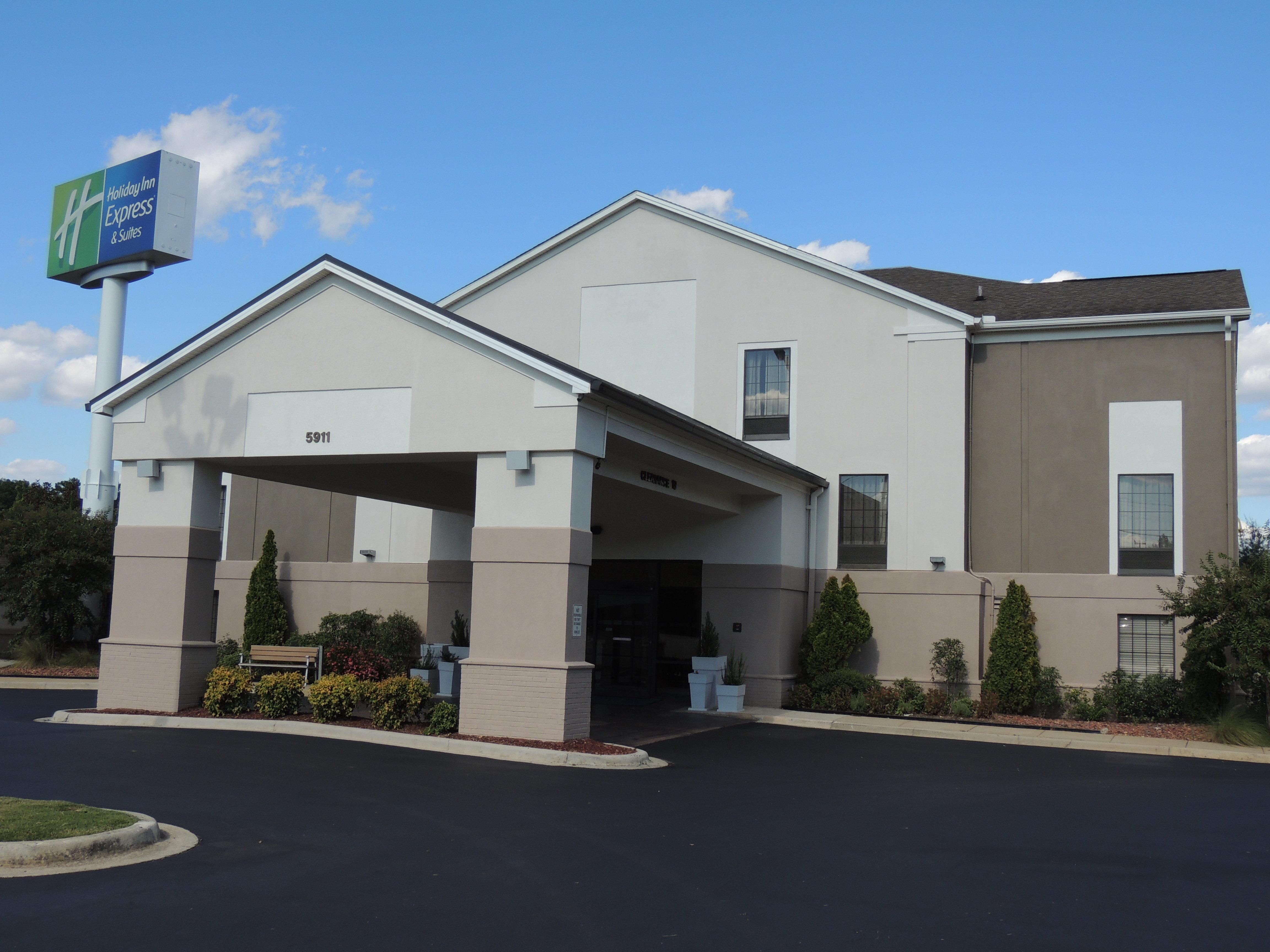 Holiday Inn Express & Suites Birmingham Ne - Trussville Exterior photo